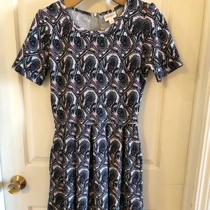 LuLaRoe Small Amelia dress paisley